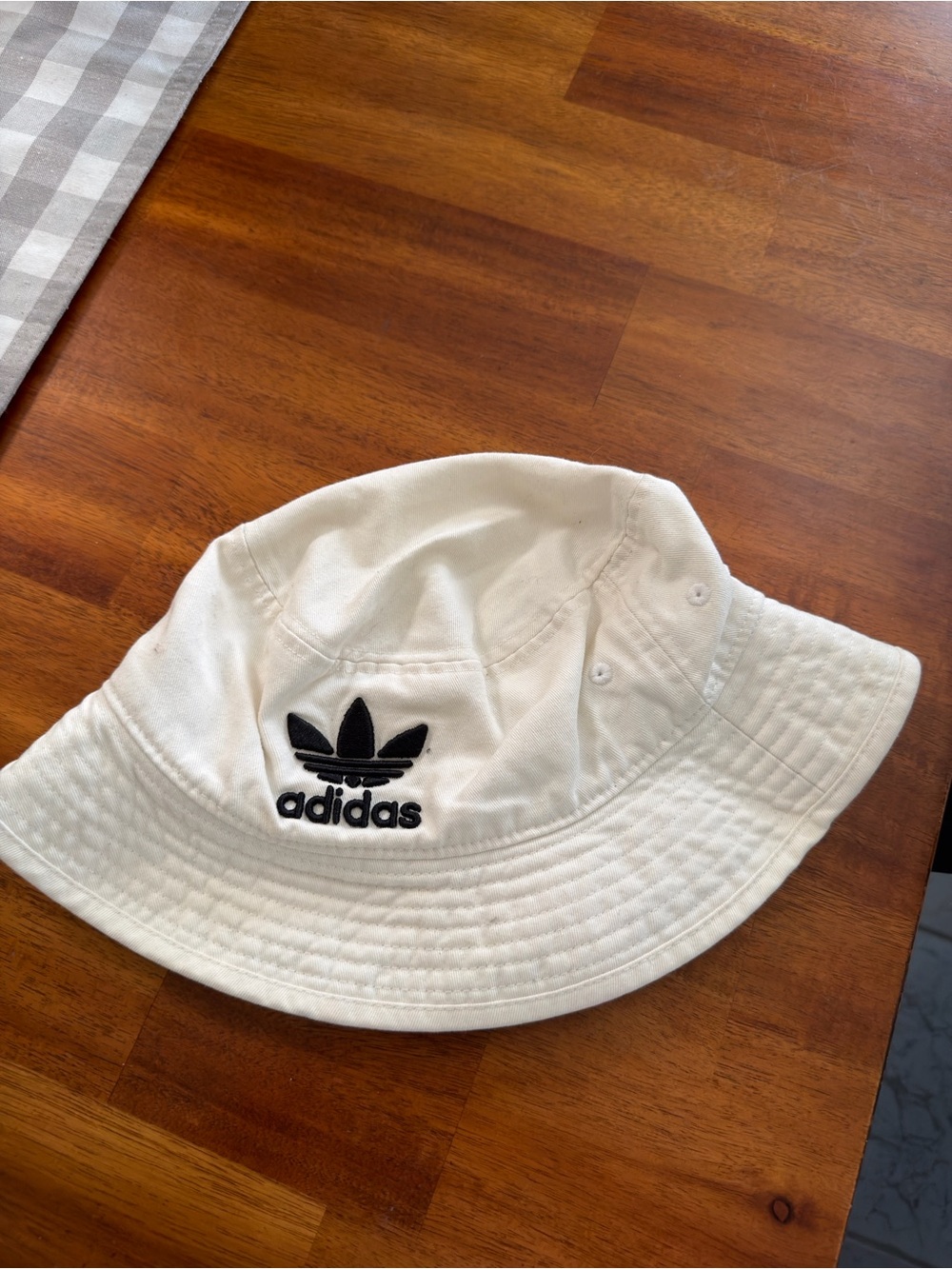 adidas White Bucket Hat with Black Trefoil Logo